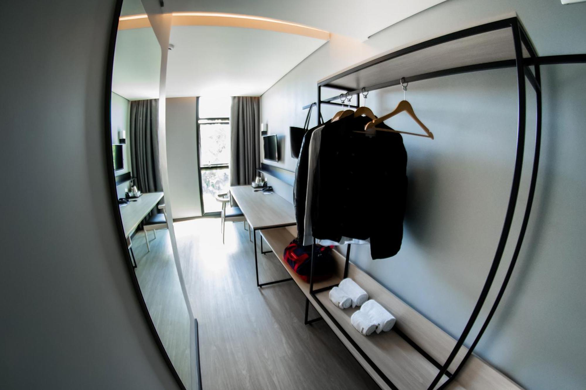 Naalt Hotel Жоинвили Экстерьер фото