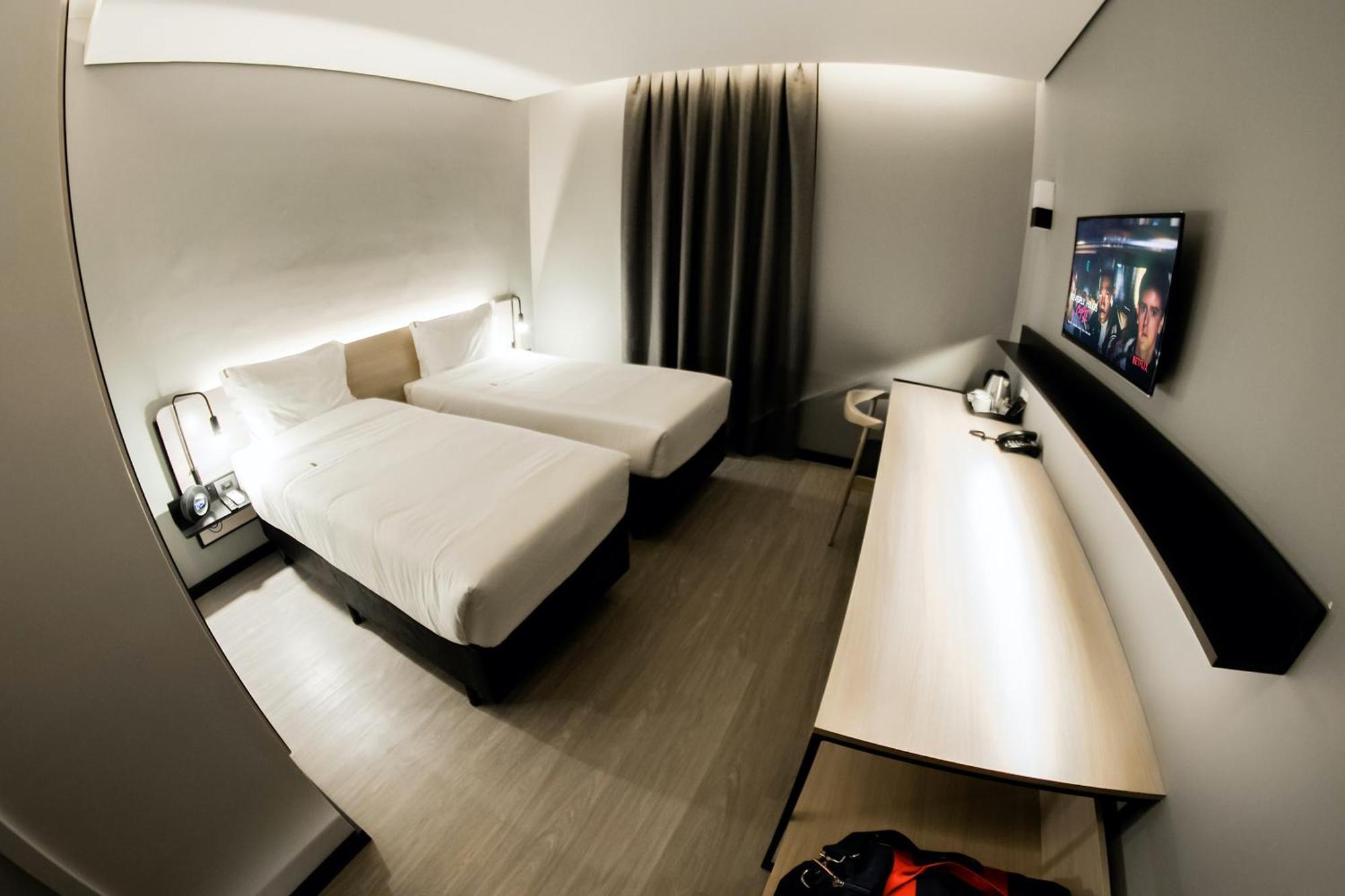 Naalt Hotel Жоинвили Экстерьер фото